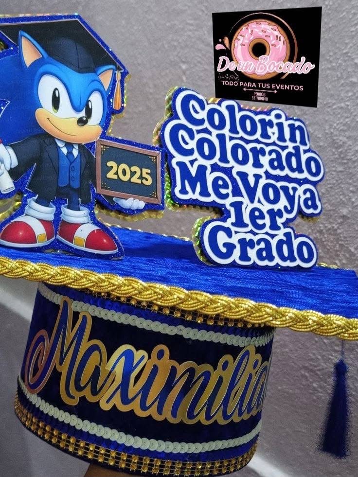 Birrete personalizado para graduación